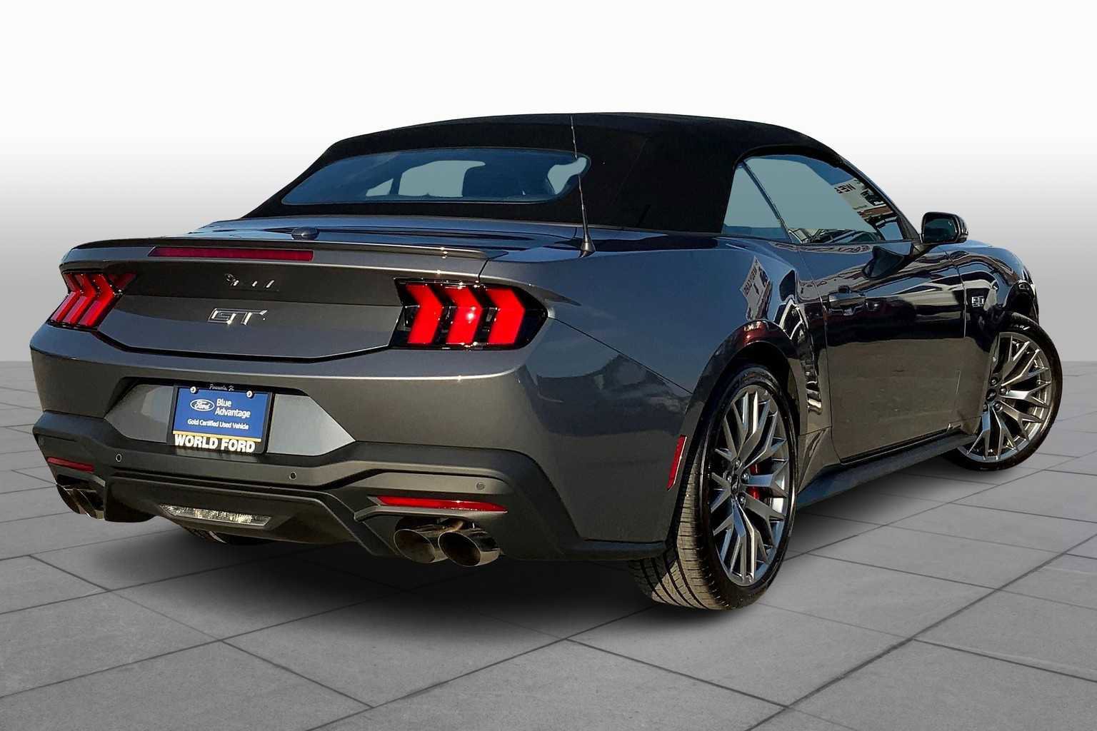 Certified 2025 Ford Mustang GT Premium image 3