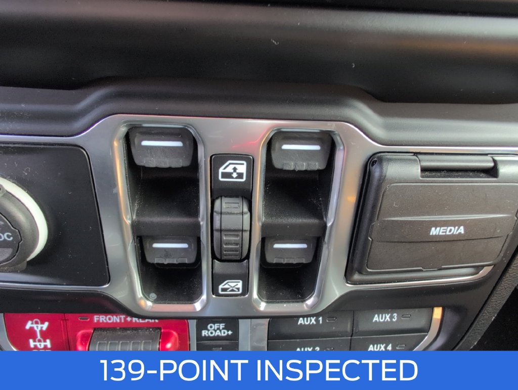 Used 2021 Jeep Gladiator Rubicon w/ Cold Weather Group AWD/4WD image 15