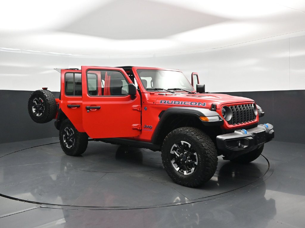 Used 2025 Jeep Wrangler Unlimited Rubicon 4xe w/ Safety Group AWD/4WD image 27