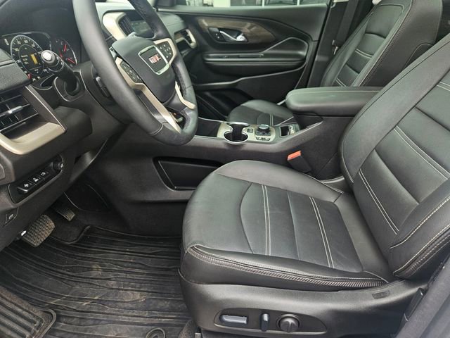 Used 2024 GMC Terrain Denali w/ Denali Premium Package image 37