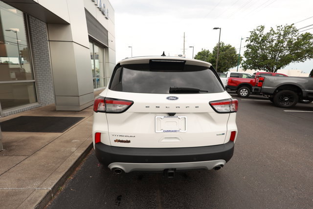 Certified 2020 Ford Escape Titanium AWD/4WD image 4