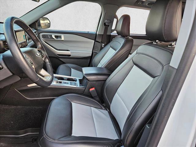 Certified 2023 Ford Explorer XLT w/ Equipment Group 202A image 20
