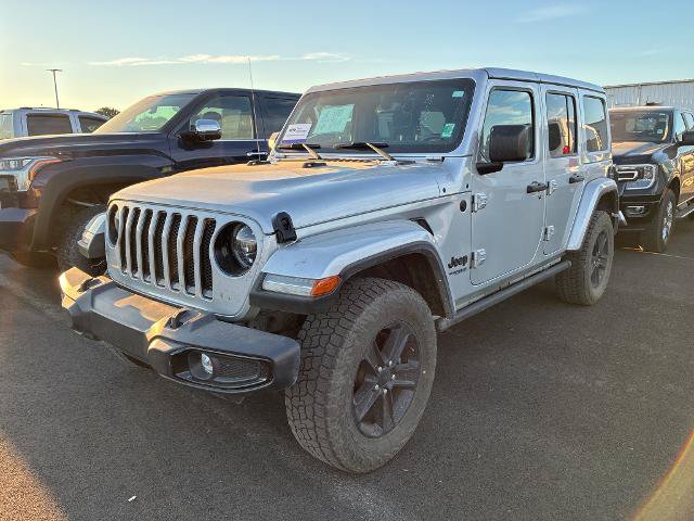 Used 2022 Jeep Wrangler Unlimited Sahara AWD/4WD image 1