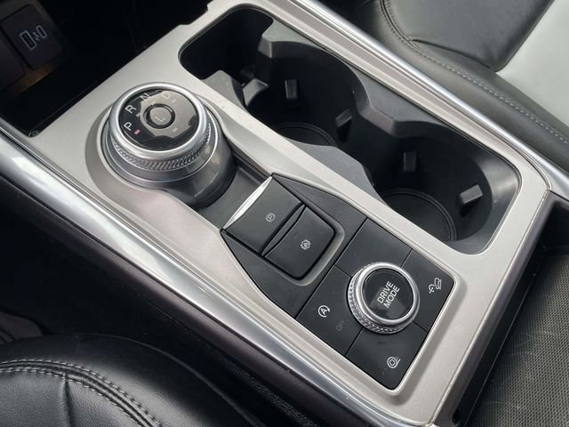 Certified 2023 Ford Explorer XLT w/ Equipment Group 202A image 31