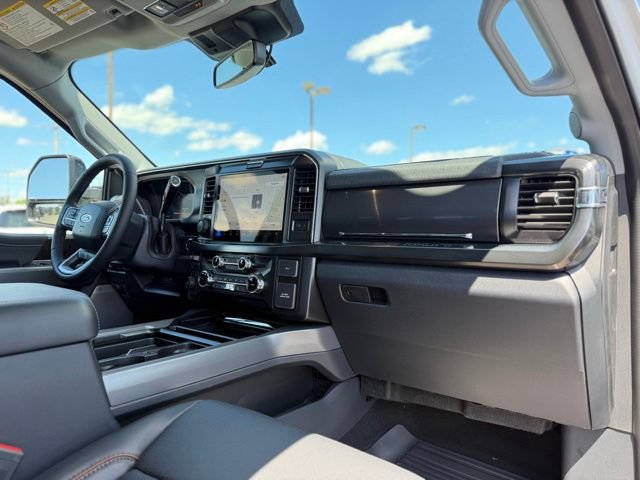 Certified 2026 Ford F250 Lariat w/ Black Appearance Package AWD/4WD image 18