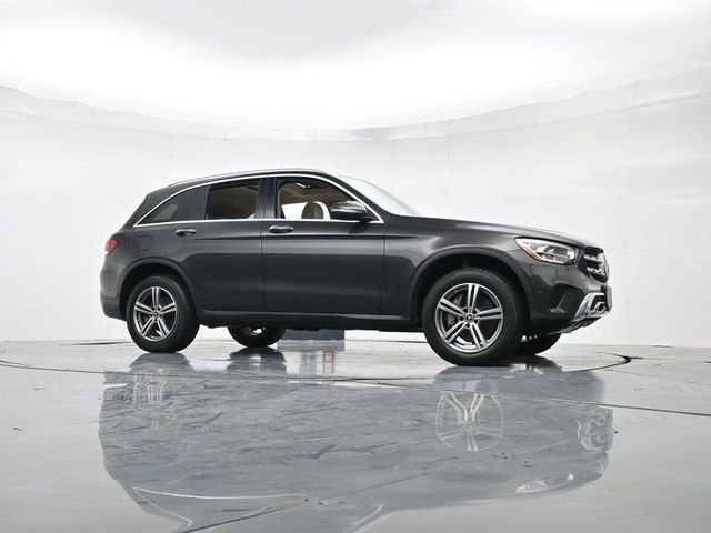 Used 2021 Mercedes-Benz GLC 300 GLC 300 image 32