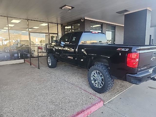 Used 2017 Chevrolet Silverado 1500 LT w/ All Star Edition AWD/4WD image 8