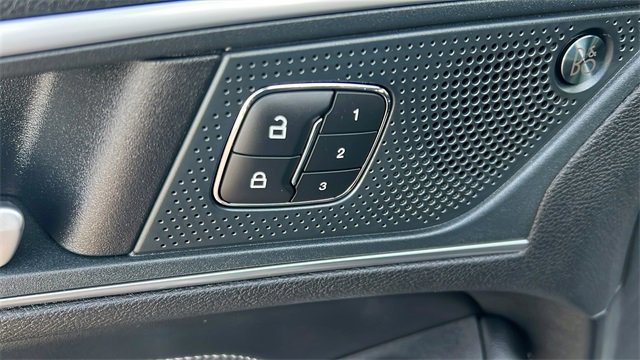 Certified 2024 Ford Edge Titanium image 12