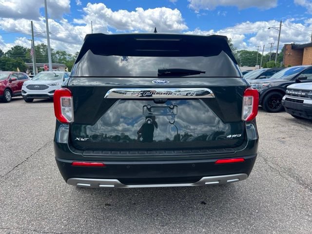 Certified 2023 Ford Explorer XLT w/ Equipment Group 202A AWD/4WD image 5