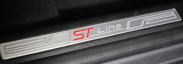 Certified 2022 Ford Explorer ST-Line w/ Class IV Trailer Tow Package AWD/4WD image 40