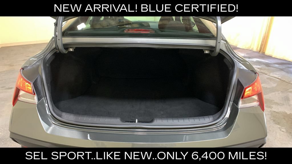 Used 2026 Hyundai Elantra Sport FWD image 16