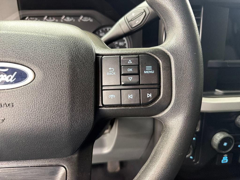 Certified 2025 Ford F250 XLT w/ FX4 Off-Road Package AWD/4WD image 39