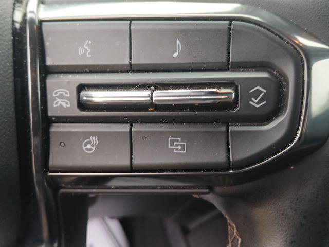 Used 2024 GMC Canyon AT4 w/ AT4 Premium Package image 14