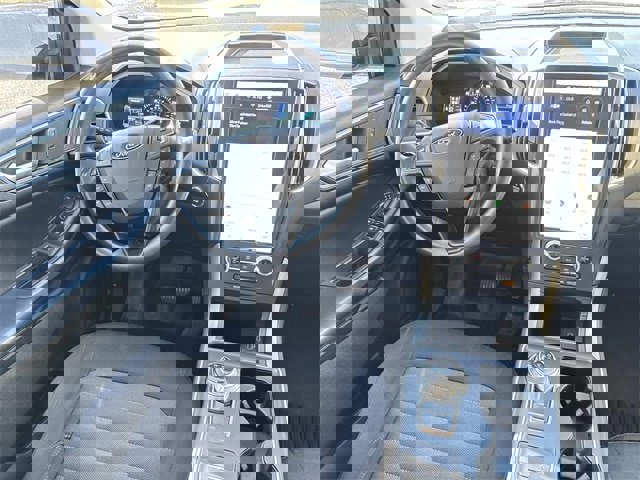Certified 2022 Ford Edge SE w/ Black Appearance Package image 13