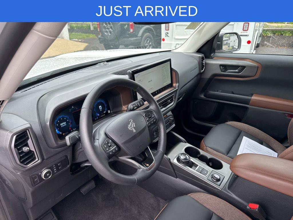 Certified 2025 Ford Bronco Sport Outer Banks w/ Outer Banks Tech Package+ AWD/4WD image 15