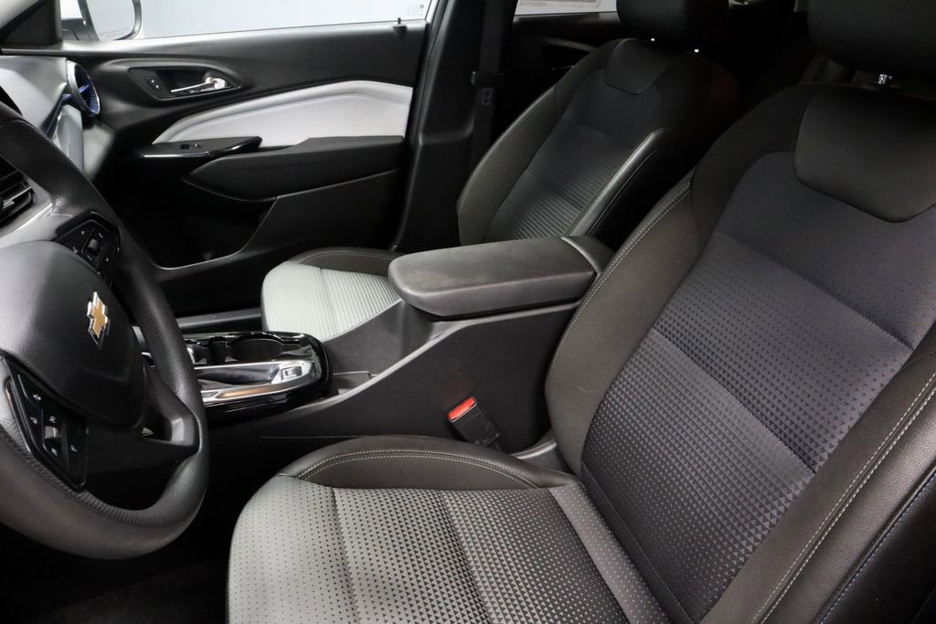 Used 2024 Chevrolet Trax LT image 25