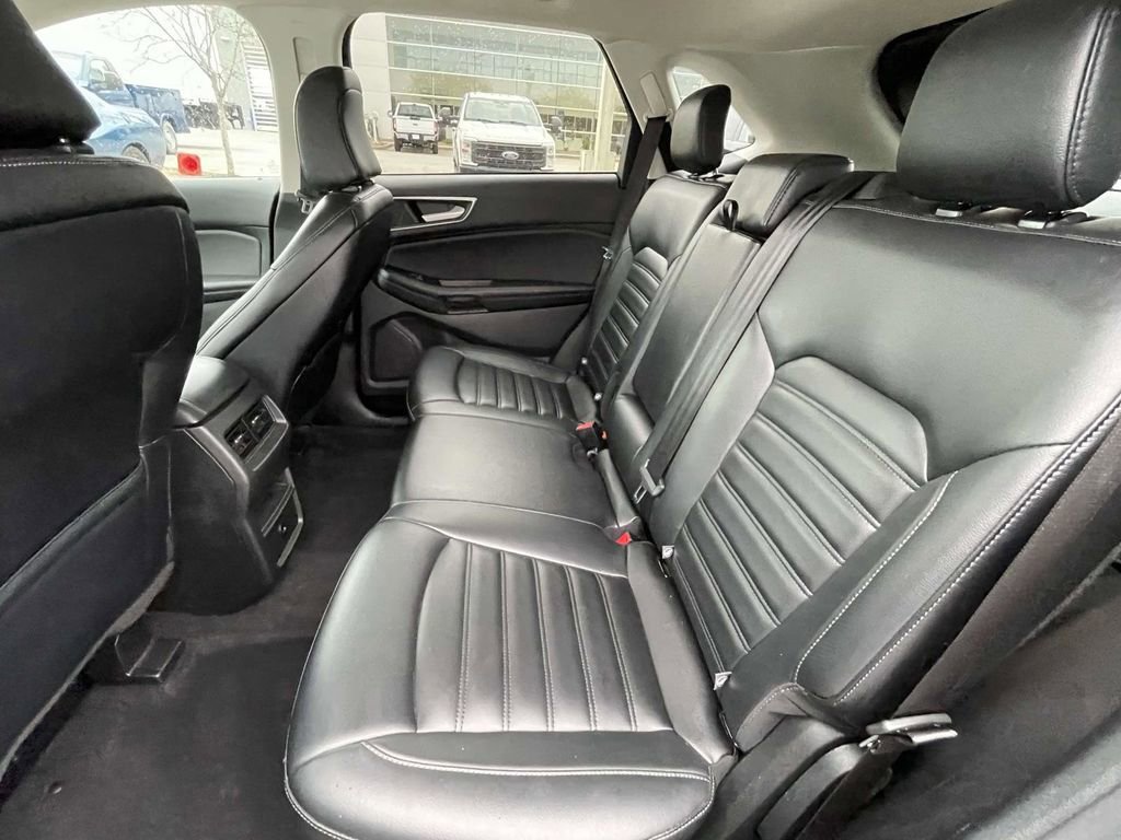 Certified 2023 Ford Edge SEL image 11