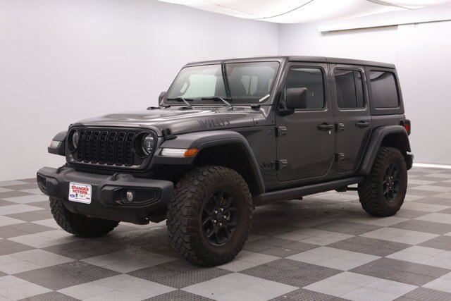 Used 2024 Jeep Wrangler Unlimited Sport AWD/4WD image 6