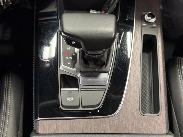 Used 2024 Audi Q5 2.0T Premium Plus AWD/4WD image 30