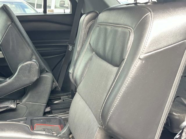 Certified 2021 Ford Explorer Limited RWD image 25