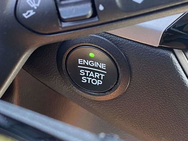 Certified 2022 Ford Escape SE w/ SE Sport Appearance Package image 28