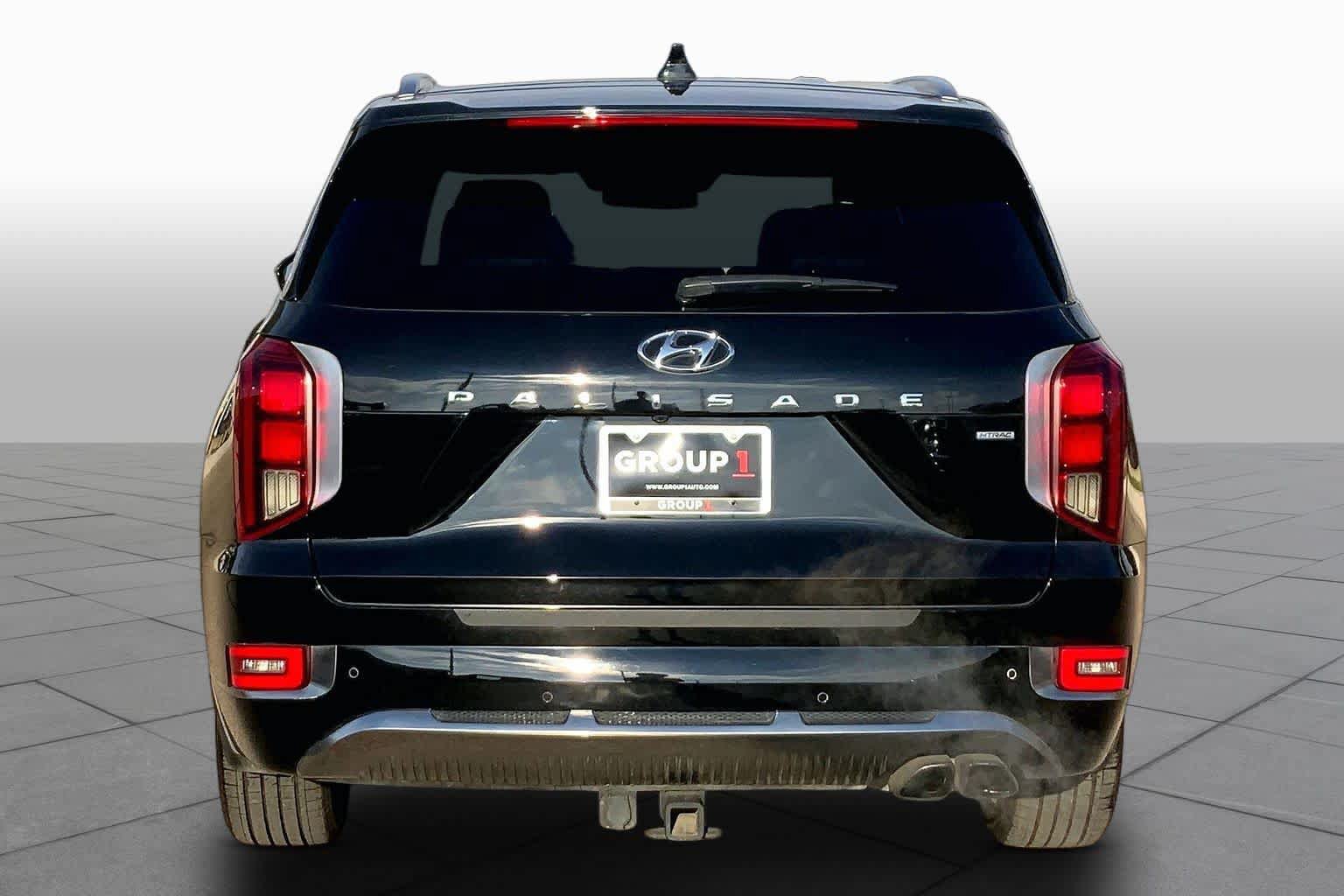 Used 2022 Hyundai Palisade Calligraphy w/ Winter Package AWD/4WD image 5