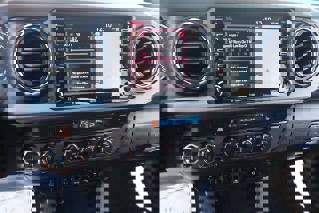 Used 2022 Toyota Tacoma TRD Pro image 24