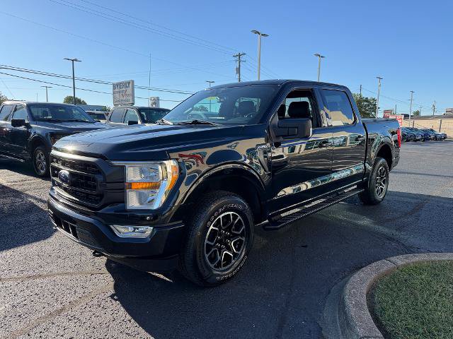 Certified 2021 Ford F150 XLT w/ Equipment Group 301A Mid AWD/4WD image 4