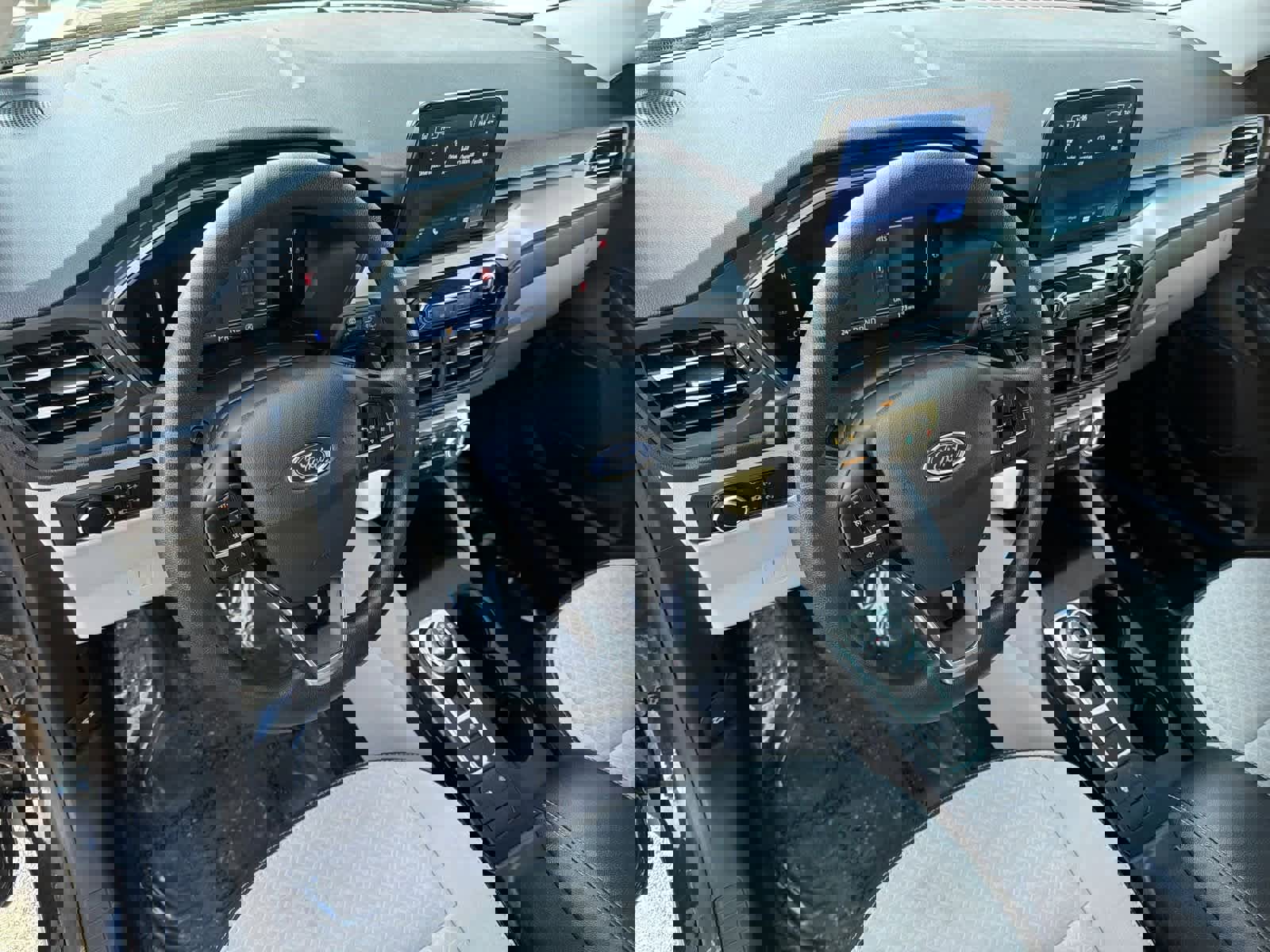 Certified 2025 Ford Escape Active image 10