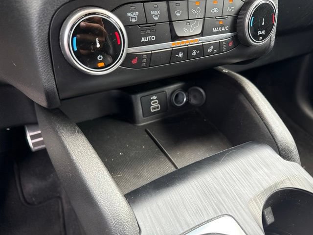 Certified 2024 Ford Escape ST-Line AWD/4WD image 26