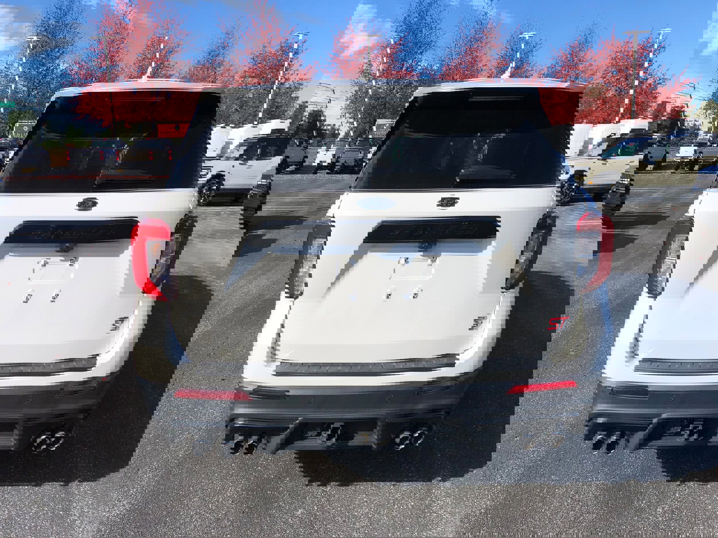 Certified 2022 Ford Explorer ST w/ Equipment Group 401A image 3