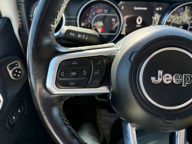 Used 2020 Jeep Wrangler Unlimited Sahara AWD/4WD image 23