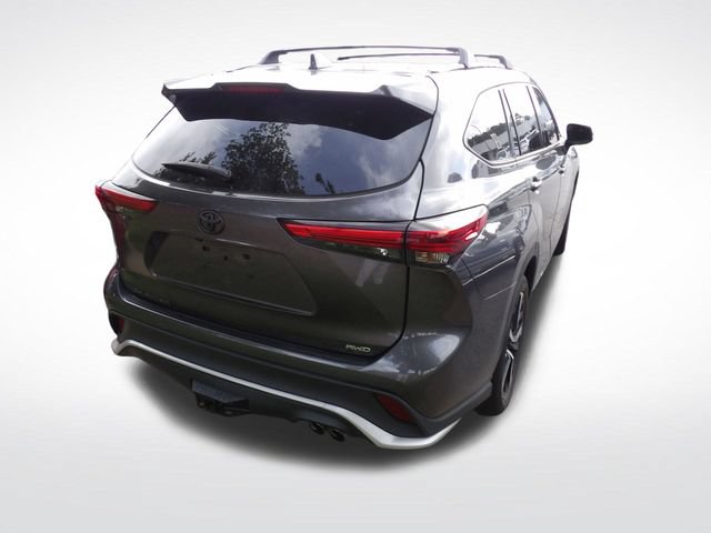 Used 2022 Toyota Highlander XSE AWD/4WD image 14