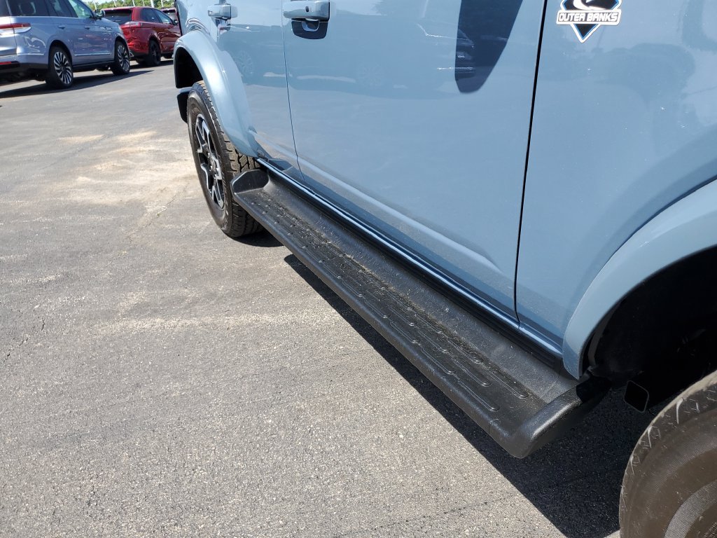 Certified 2025 Ford Bronco Outer Banks AWD/4WD image 12