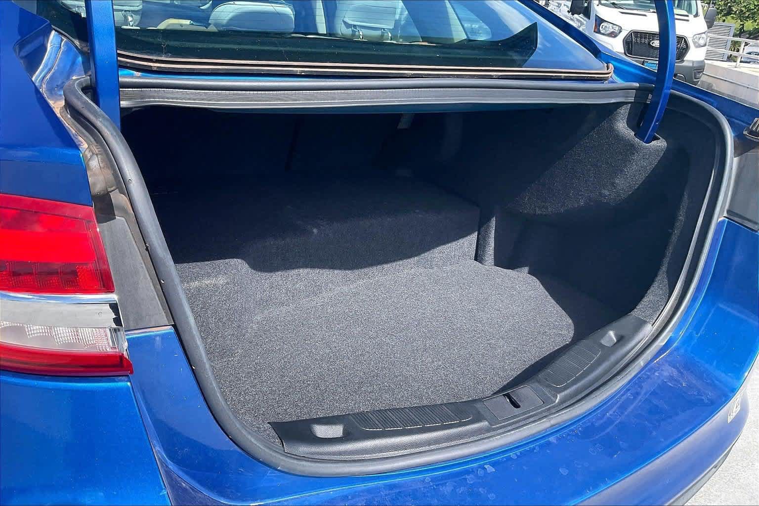 Certified 2018 Ford Fusion S FWD image 18