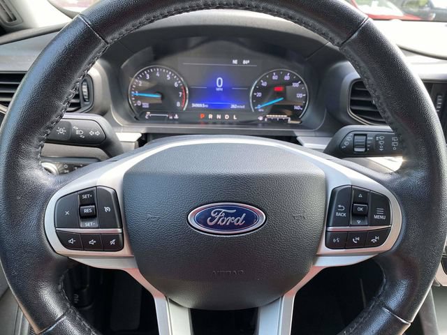 Certified 2023 Ford Explorer XLT RWD image 25