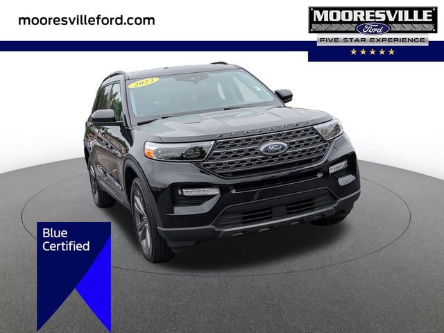 Certified 2023 Ford Explorer XLT w/ Equipment Group 202A AWD/4WD image 1
