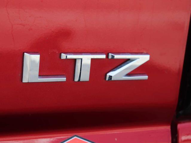 Used 2024 Chevrolet Silverado 3500 LTZ w/ LTZ Plus Package image 16