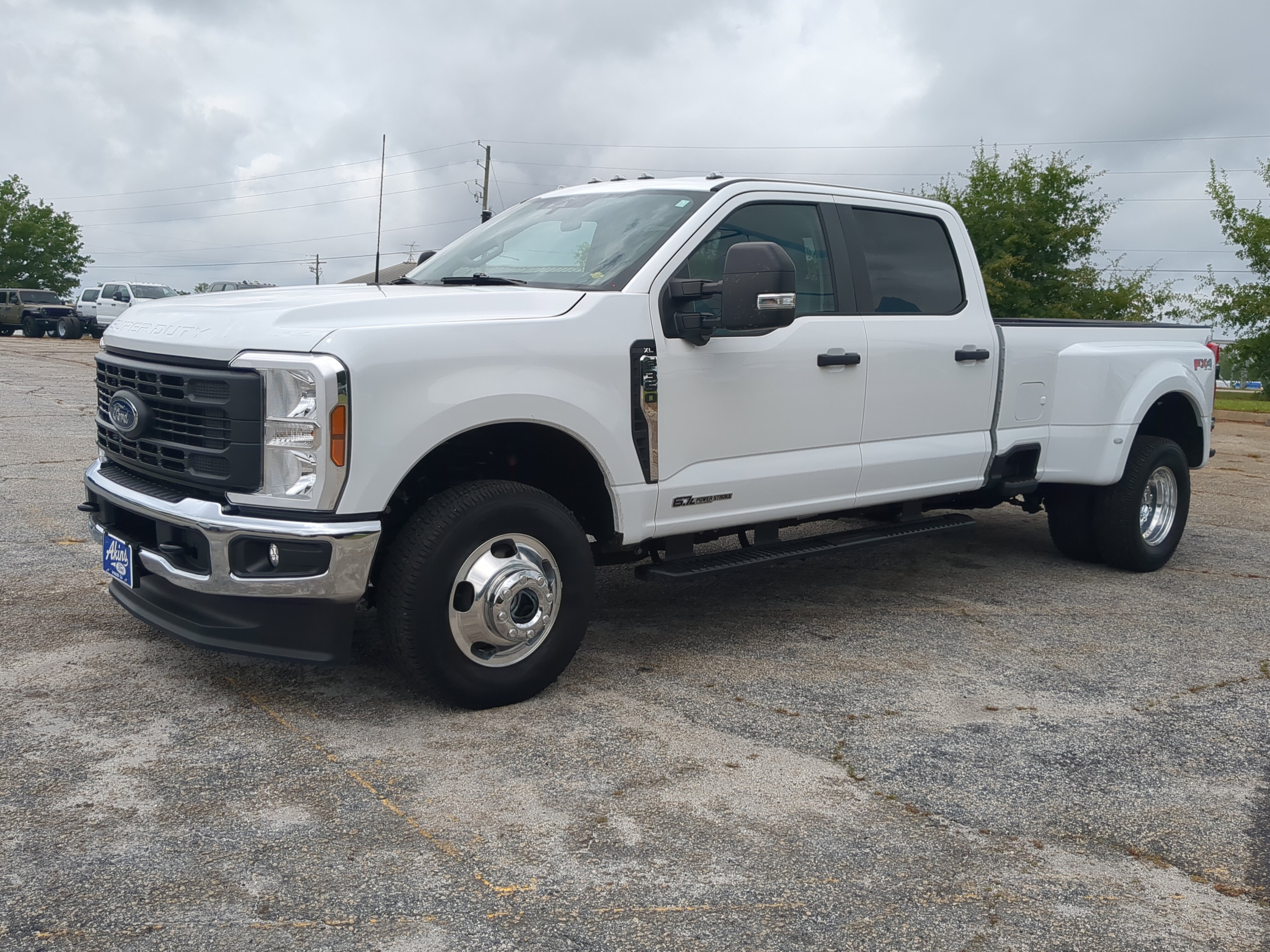 Certified 2025 Ford F350 XL w/ 360-Degree Camera Package AWD/4WD image 6