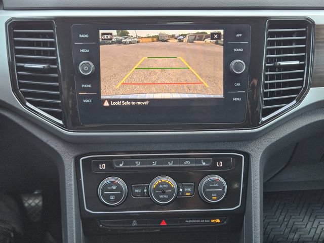 Used 2023 Volkswagen Atlas SE w/ Black Wheel Package AWD/4WD image 17