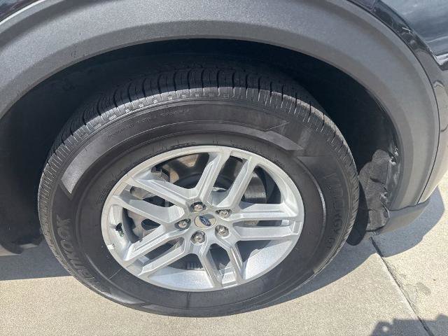 Certified 2026 Ford Explorer Active w/ Active Comfort Package RWD image 7