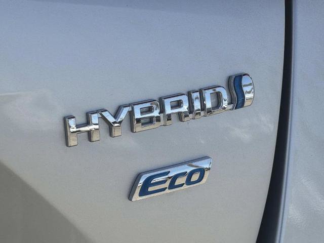 Used 2019 Toyota Prius L Eco w/ Carpet Mat Package FWD image 23