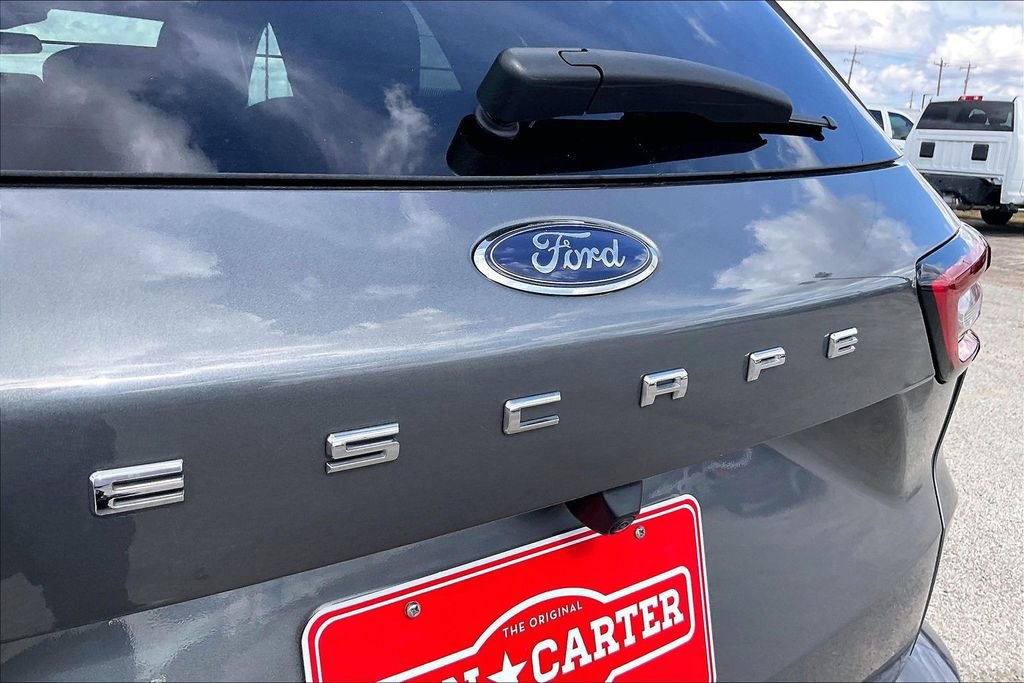 Certified 2024 Ford Escape ST-Line w/ Cold Weather Package image 26
