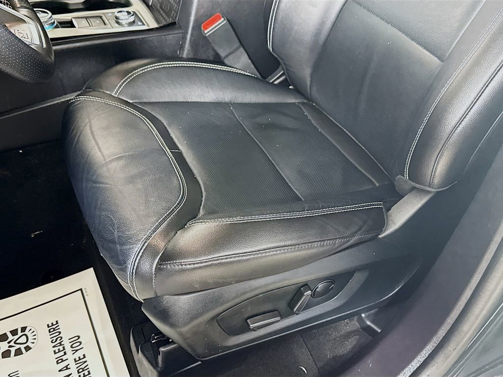 Certified 2023 Ford Explorer ST w/ Equipment Group 401A image 20