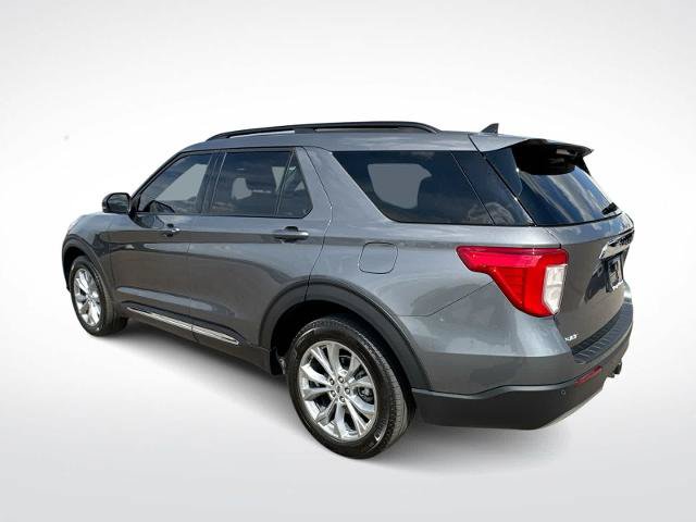 Certified 2024 Ford Explorer XLT w/ Equipment Group 202A AWD/4WD image 6