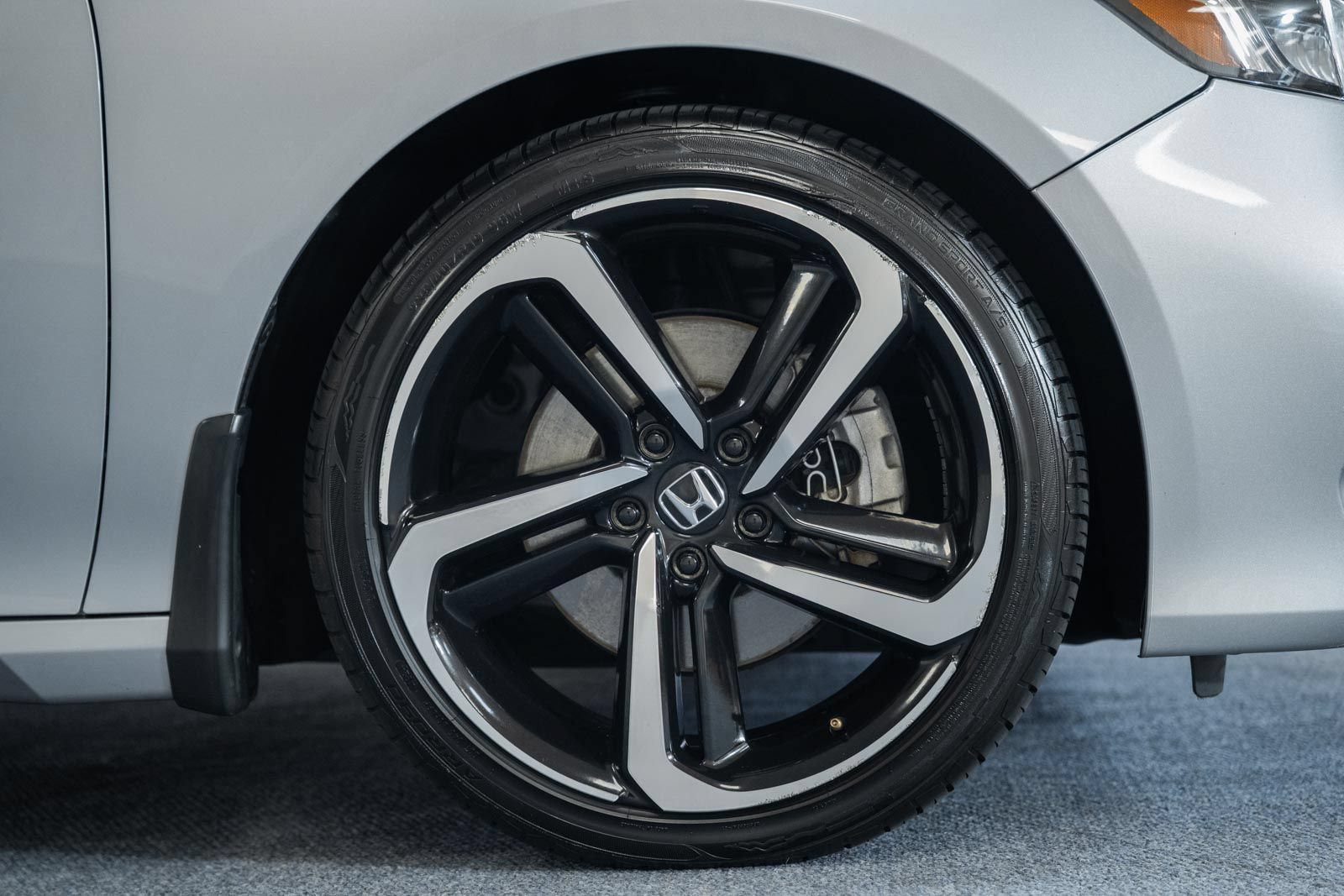 Used 2020 Honda Accord Sport image 18