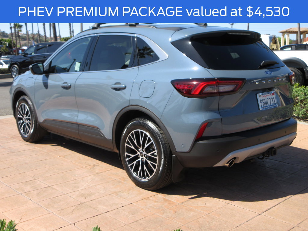 Certified 2023 Ford Escape SE w/ PHEV Premium Package FWD image 2