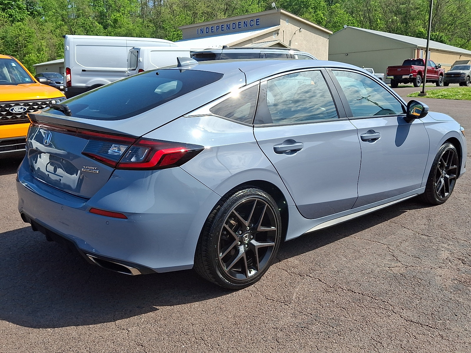 Used 2023 Honda Civic Sport Touring image 11