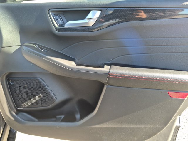 Certified 2023 Ford Escape ST-Line w/ Tech Pack #1 FWD image 35