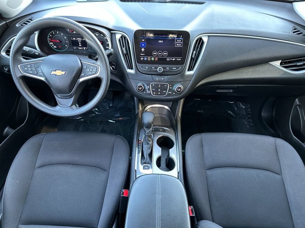 Used 2024 Chevrolet Malibu LT FWD image 12